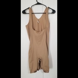 2XL Maidenform Inspirations Nude Full-Body Shaper
